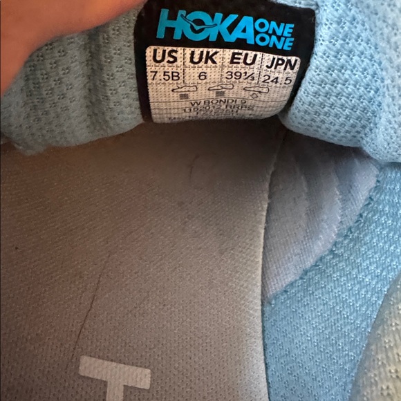 Hoka Women's Bondi 9 Sneakers - Picture 8 of 9